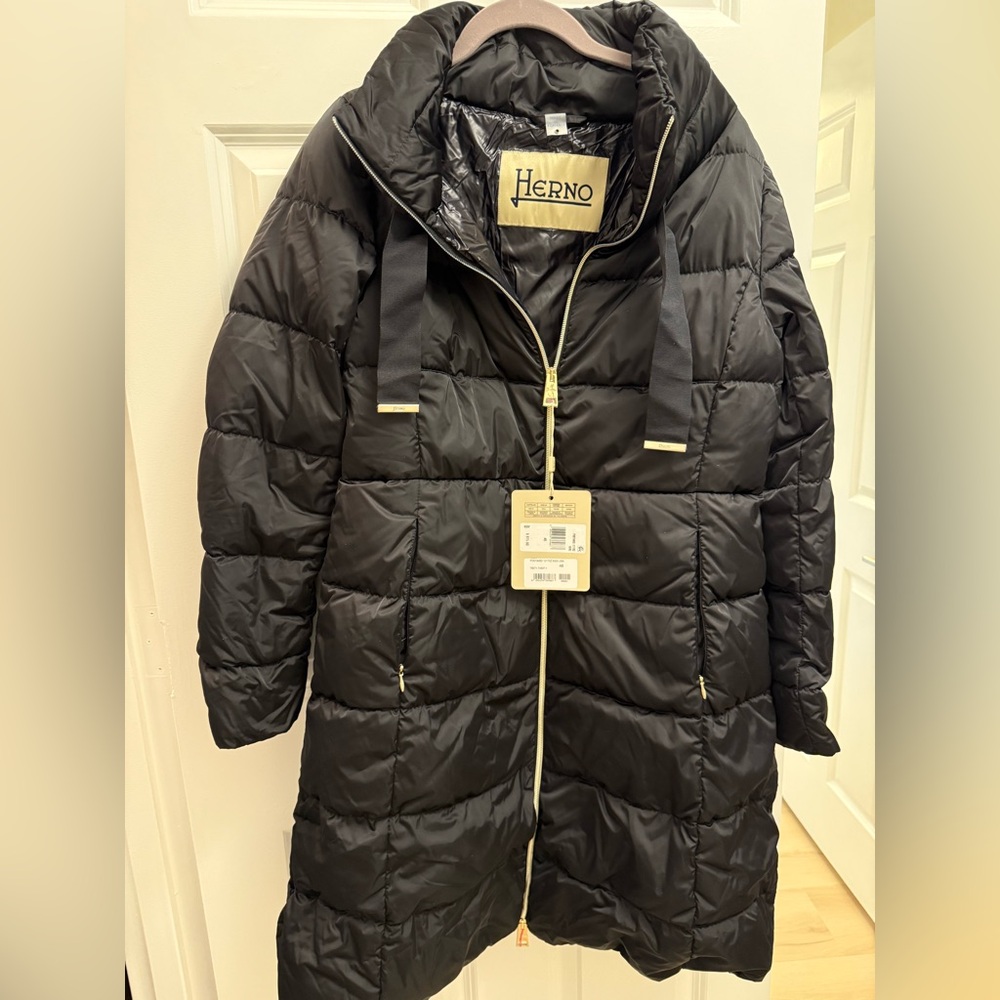 NEW Herno Women's Black Puffer Jacket size 46